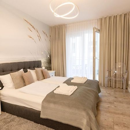 Apartament Przy Latarni Morskiej Z Garazem Apartment Kolobrzeg Ngoại thất bức ảnh